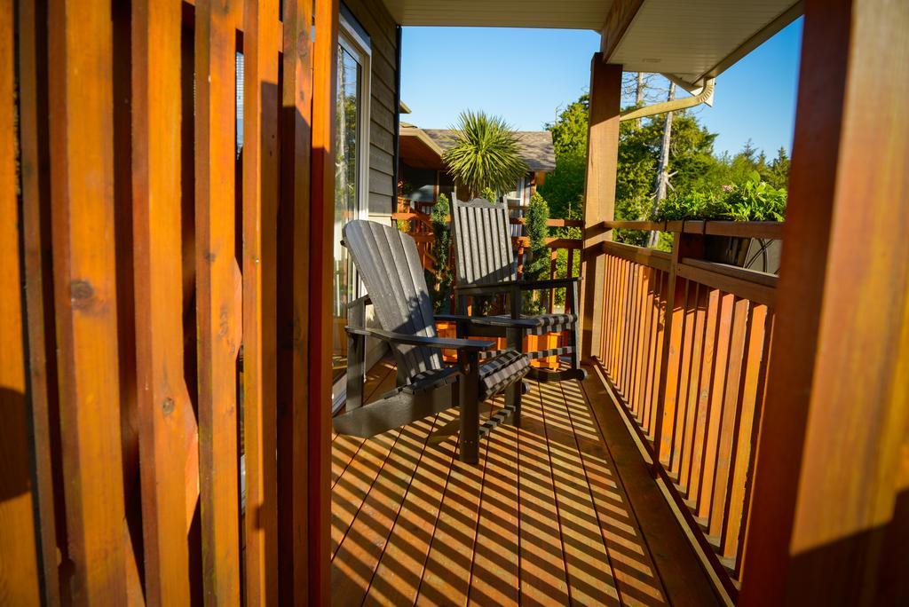 Ocean Mist Guesthouse Ucluelet Phòng bức ảnh